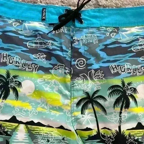 Big Kid Swim  Trunks Hurley Size 20 - Picture 4 of 10